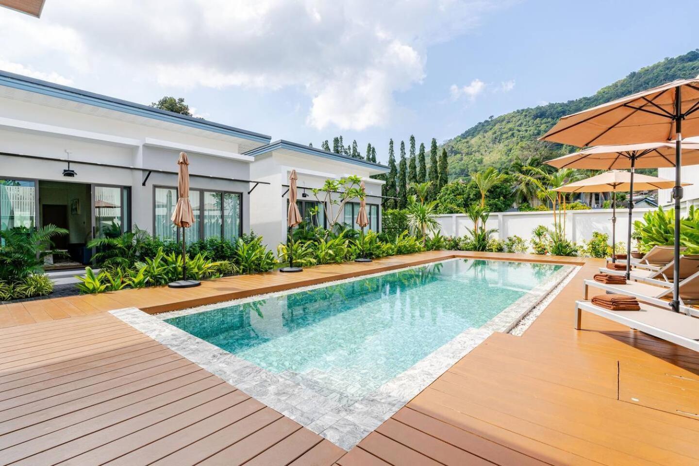 Oasis By The Sea - House With Pool And Amenities Villa Phuket Bagian luar foto